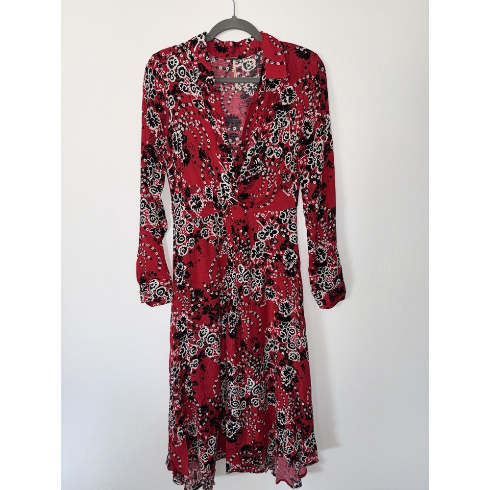 Free People Size 4 Midi Dress Red Paisley Handkerchief Twist Front Long Sleeve